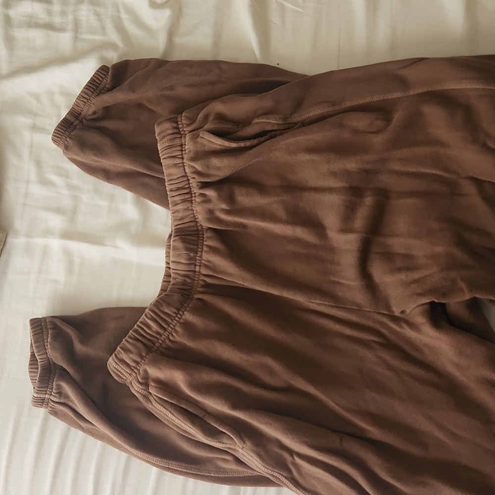 Medium TALL brown joggers